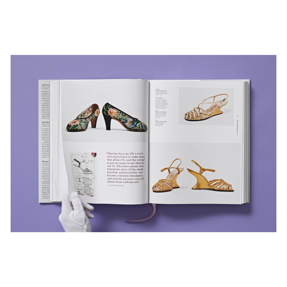 Shoes A–Z. The Collection of The Museum at FIT (German, French, English) (FFE)