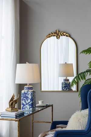 D13x25' Blue and White Ceramic Vase Lamp