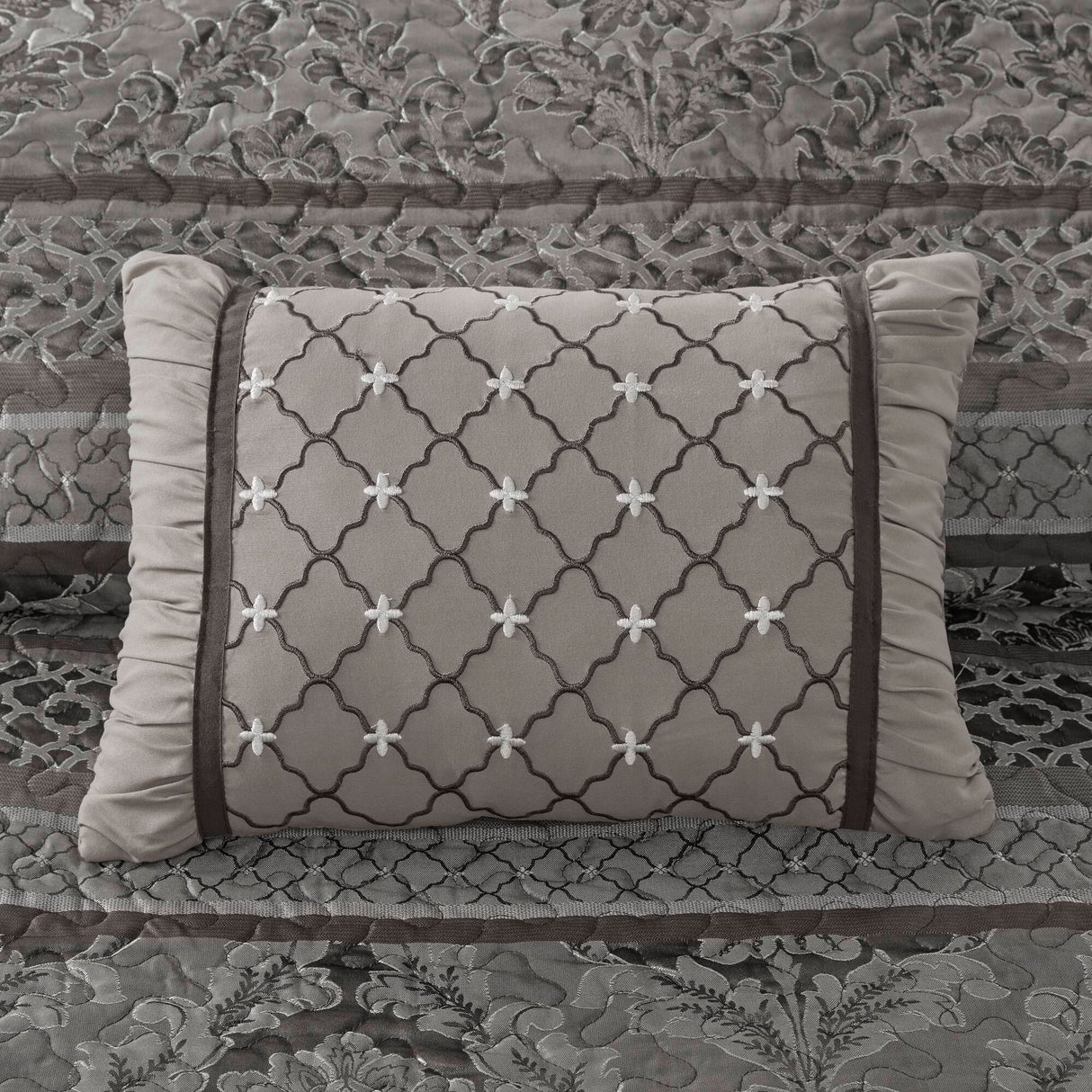 5-Piece Queen 5 Piece Reversible Jacquard Bedspread Set