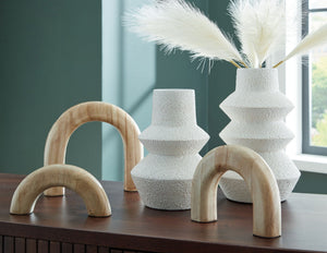 Maddwarth - Accessory Set (Set of 5) - White / Natural Brown