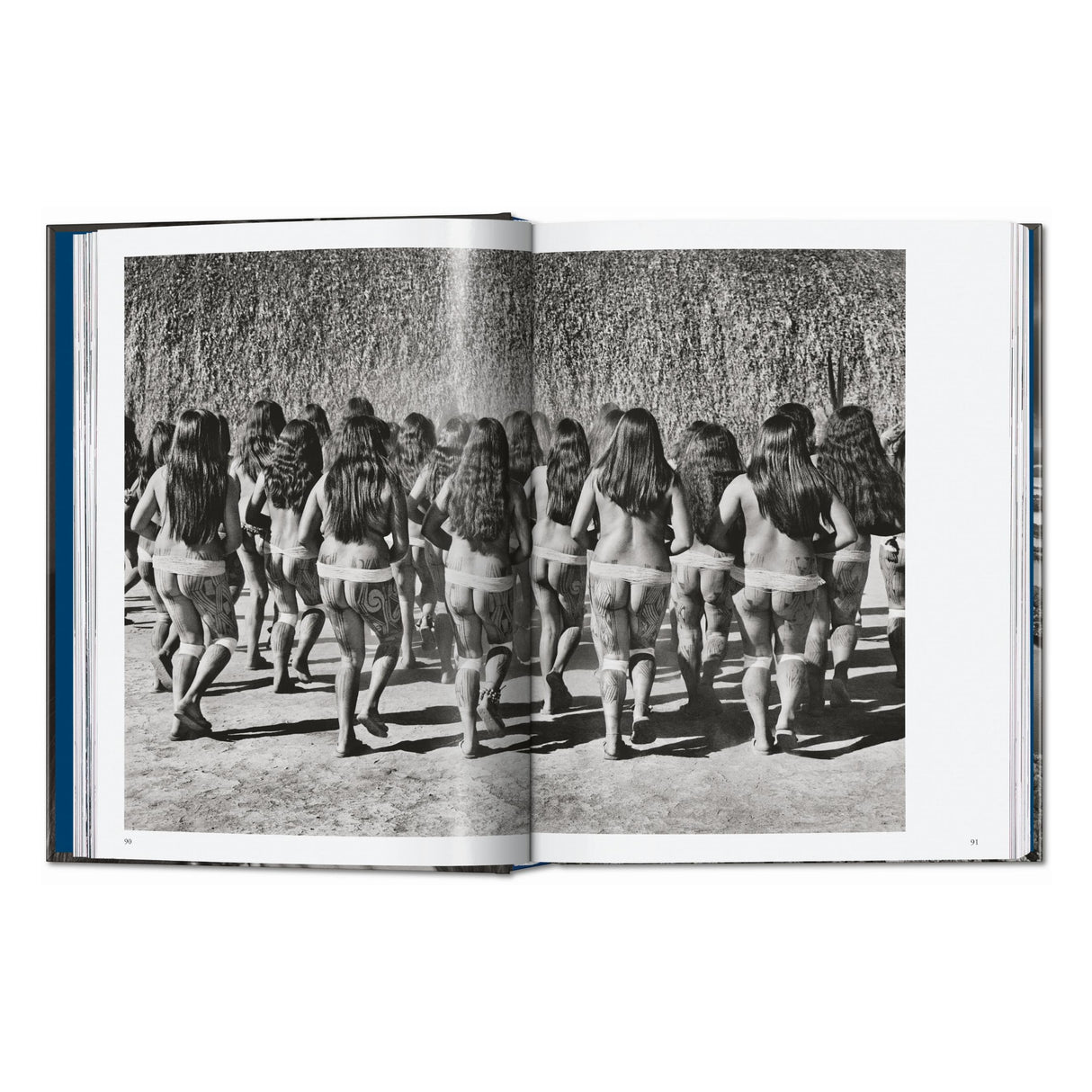 Sebastião Salgado. Amazônia. 45th Ed. (English)