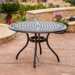 Tranquilius Outdoor Round Dining Table with Lattice Tabletop