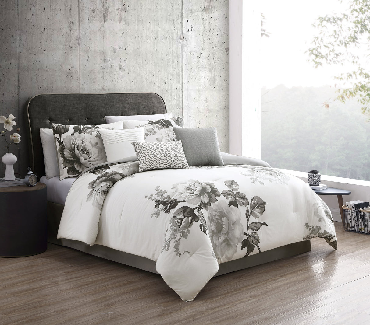 Ridgely 7 pc Watercolor Black and White Floral Comforter Set