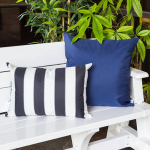 Horizon - Stripe Pillow Outdoor & Indoor - Black