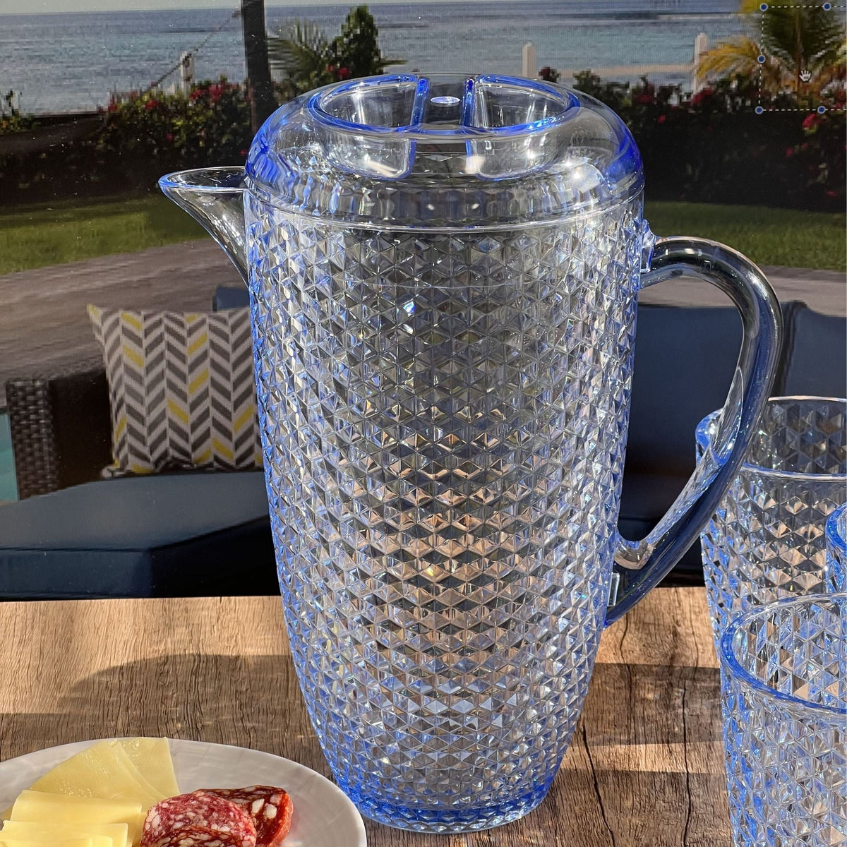 Diamond Cut Unbreakable Plastic Water Pitcher With Lid
