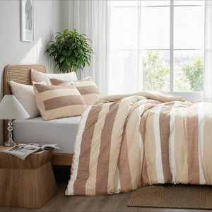 3-Piece Full/Queen Stripe Textured Print Comforter Set in Terracotta