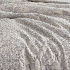 Paisley 3 Piece Ivory Cotton Matelassé Comforter Set with Breathable Weave