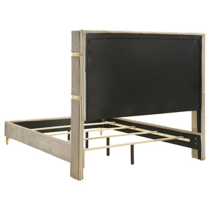Malcolm - Bedroom Set With Wingback Design