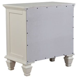 Cortina - 4 Piece Queen Bedroom Set With Ornate Panels And Storage - Cream White