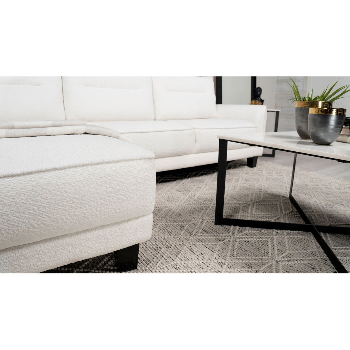 Granholm - Upholstered Curved Arm Sectional Sofa - White