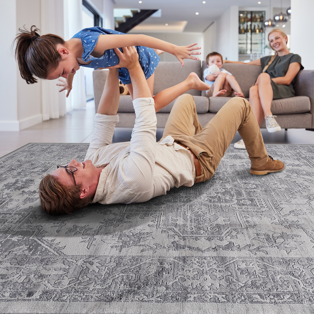 NAAR MARFI Collection Oriental Non-Shedding and Stain Resistant Area Rug