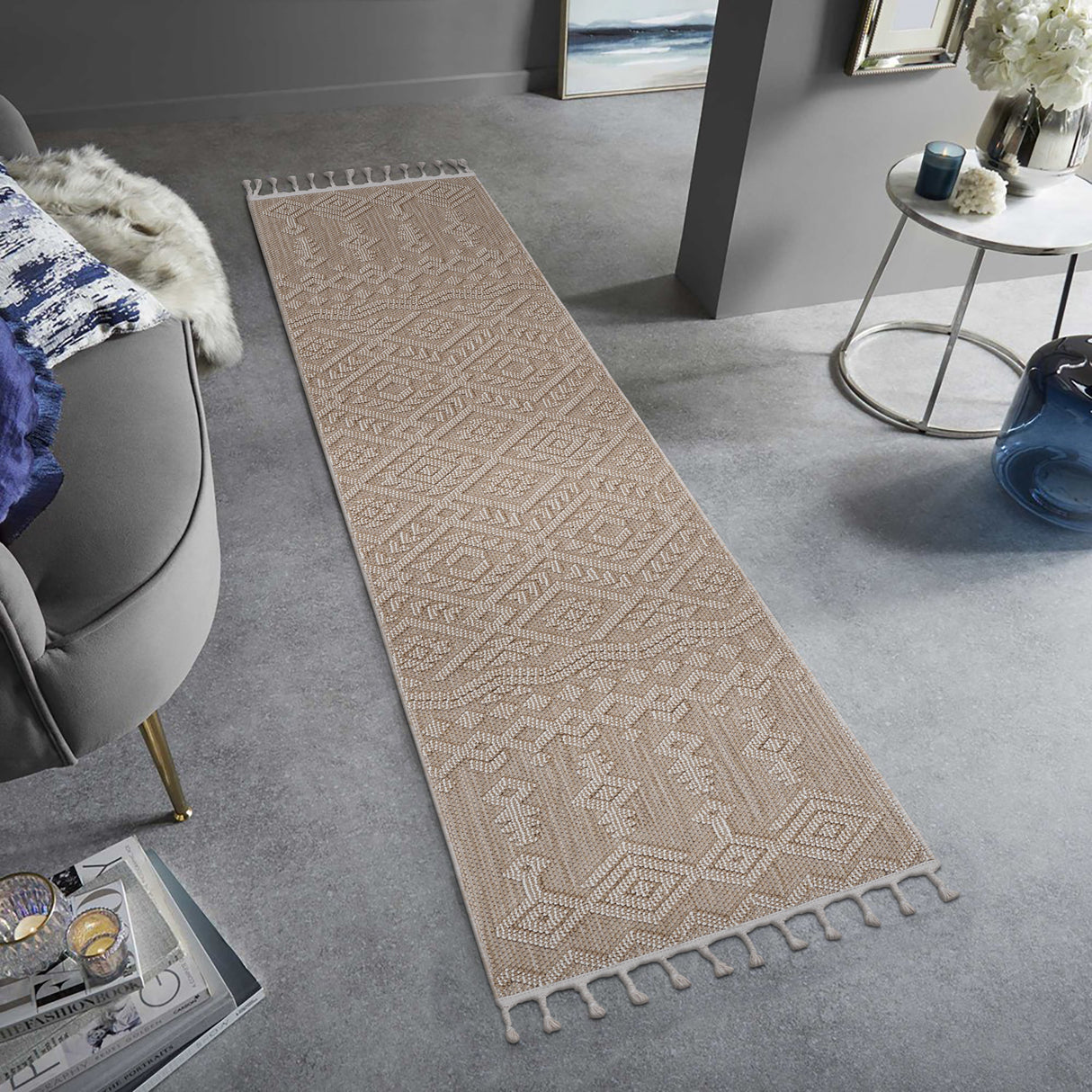 NAAR Guros Collection Traditional Indoor/Outdoor Area Rug