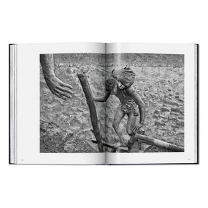 Sebastião Salgado. Workers. An Archaeology of the Industrial Age (English)