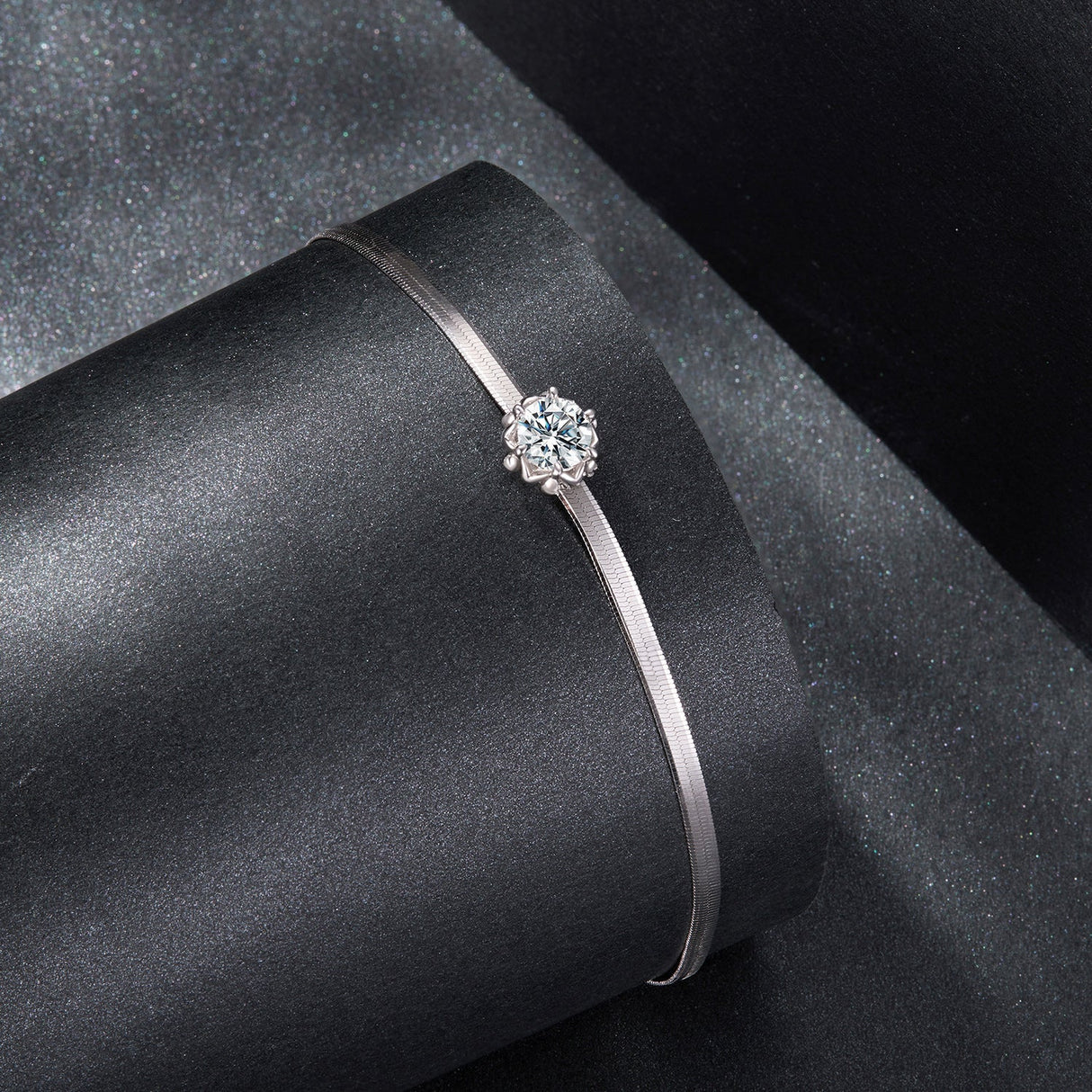925 Sterling Silver Moissanite 0.50 Carat Bracelet with Pavé Setting and White Gold Plating for Women
