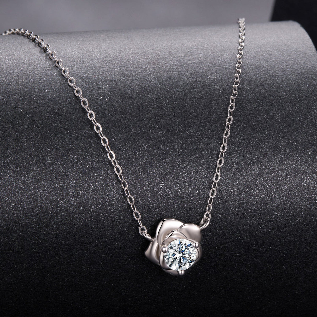 925 Sterling Silver Moissanite 0.5 Carat White Gold Plated Necklace for Women