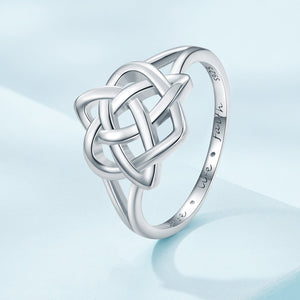 925 Sterling Silver Ring Size 6.0 with Platinum Plating