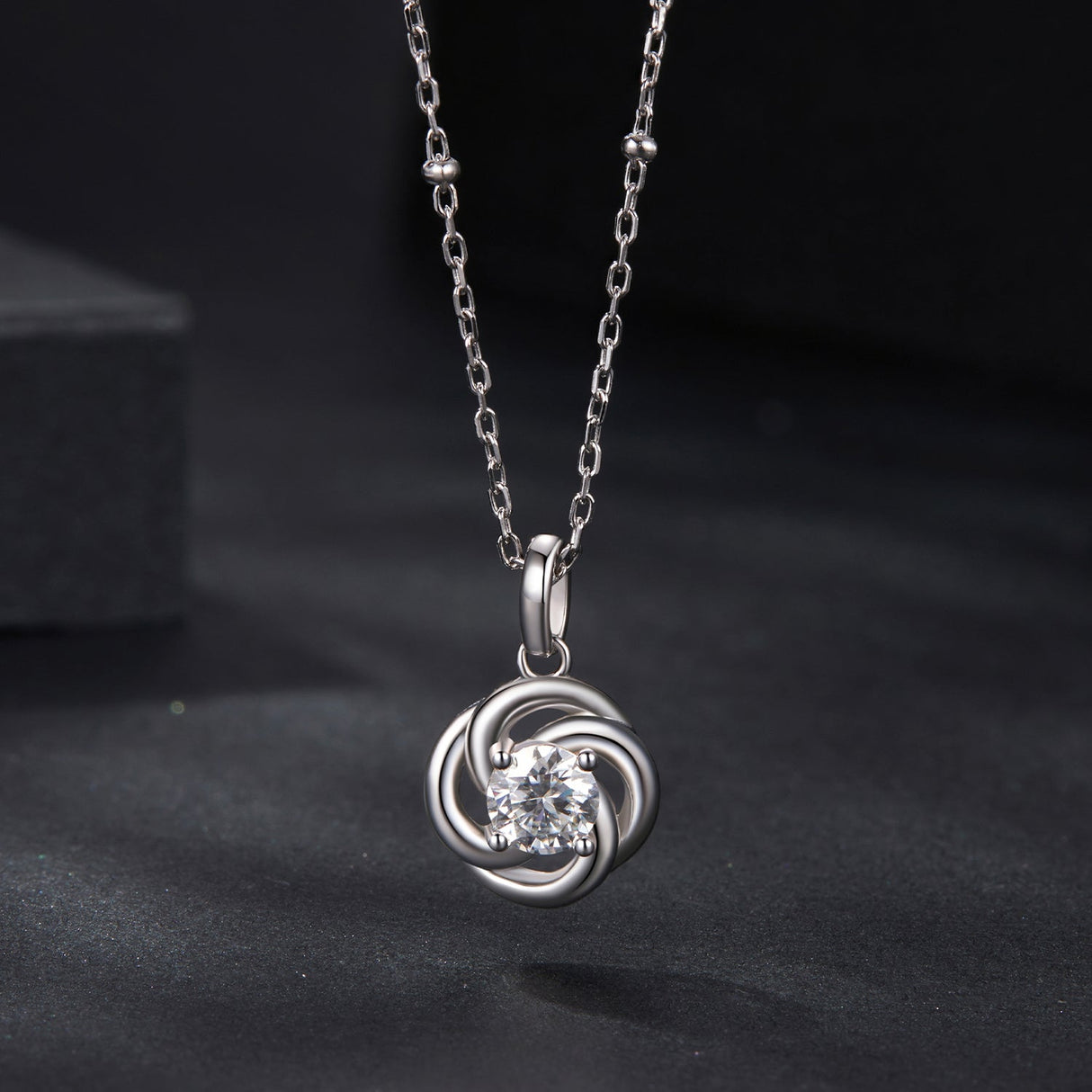 925 Sterling Silver 0.5 Carat Moissanite Necklace with White Gold Plating for Women