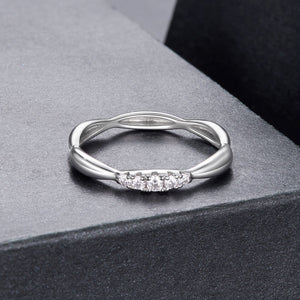 925 Sterling Silver Moissanite Ring with 0.15-0.2cm Gems for Women - Size 6