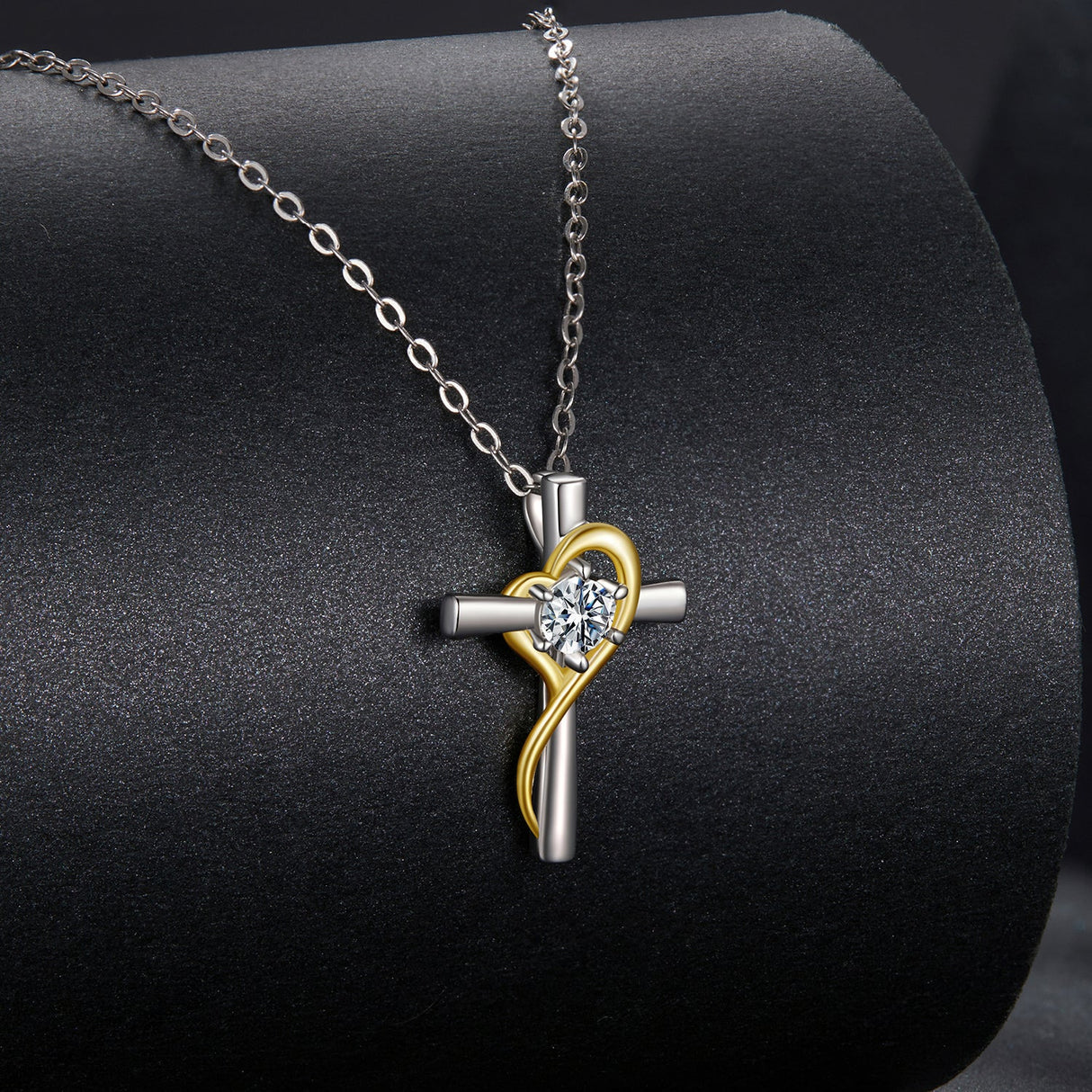 925 Sterling Silver 0.20 Carat Moissanite Necklace for Women