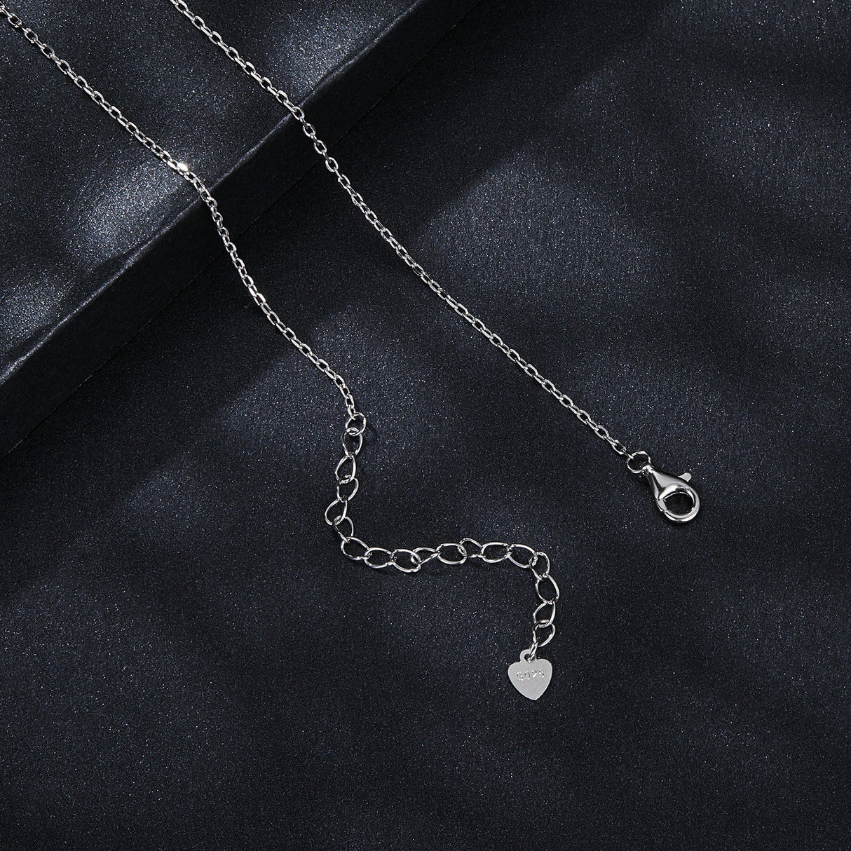 925 Sterling Silver Moissanite 6.5mm Diamond-like Pendant Necklace for Women