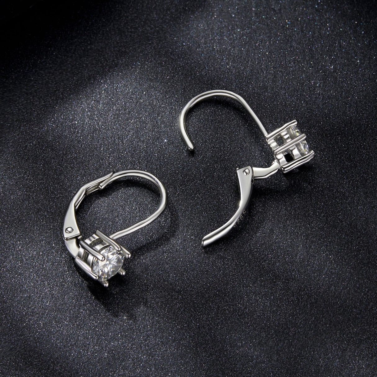 925 Sterling Silver 0.5 Carat Moissanite Earrings for Women