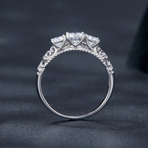 925 Sterling Silver Moissanite Pavé Setting Ring Size 6 for Women
