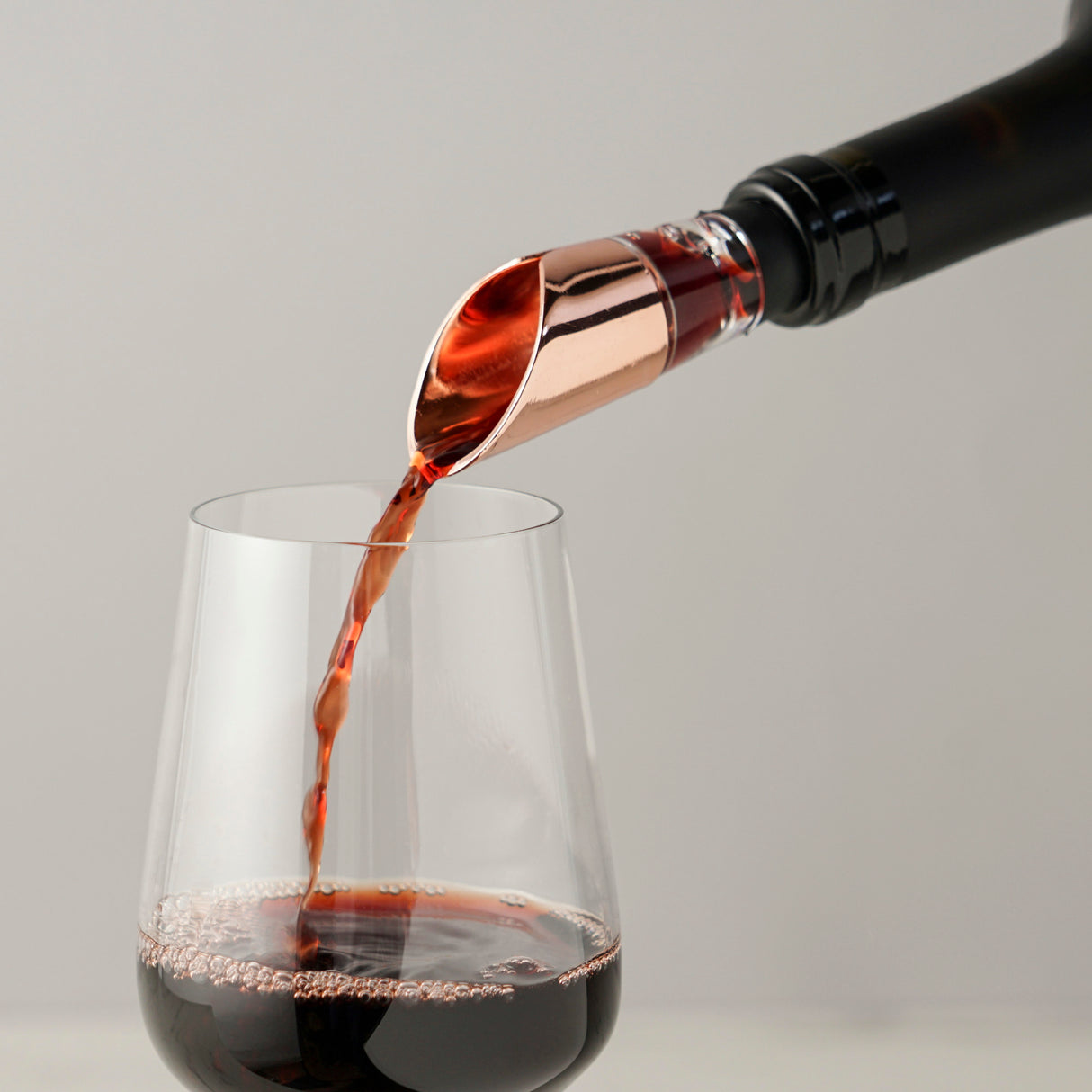 Summit aerating pour spout in copper viski®