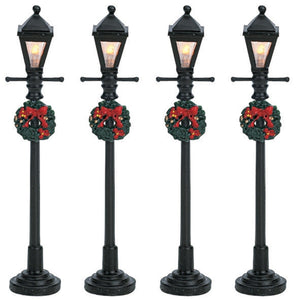 Village Gas Lantern Street Lamp - Set of 4