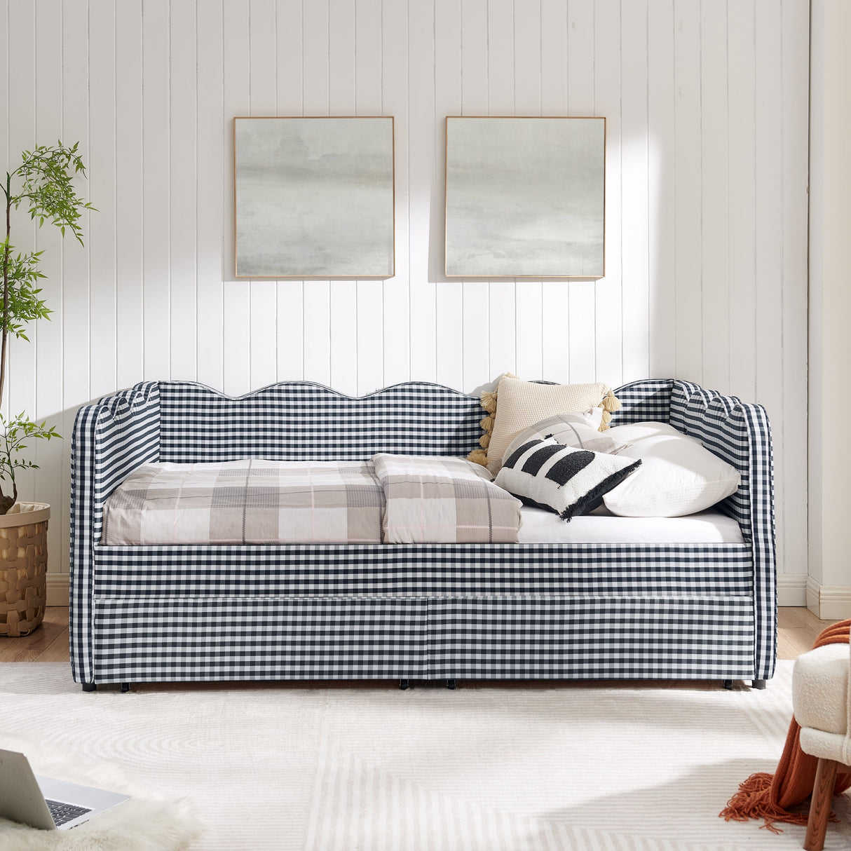 Full Size Cozy Gingham Daybed with Two Storage Drawers, with USB Port and Adorable Wave Shaped, Linen Fabric