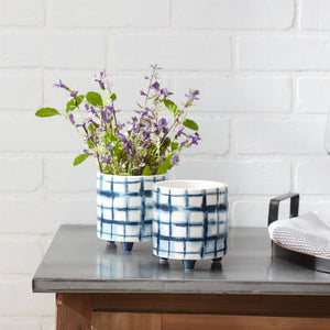 Tie-Dye-Design-Footed-Planter-(Set-of-2)-Pots-&-Planters
