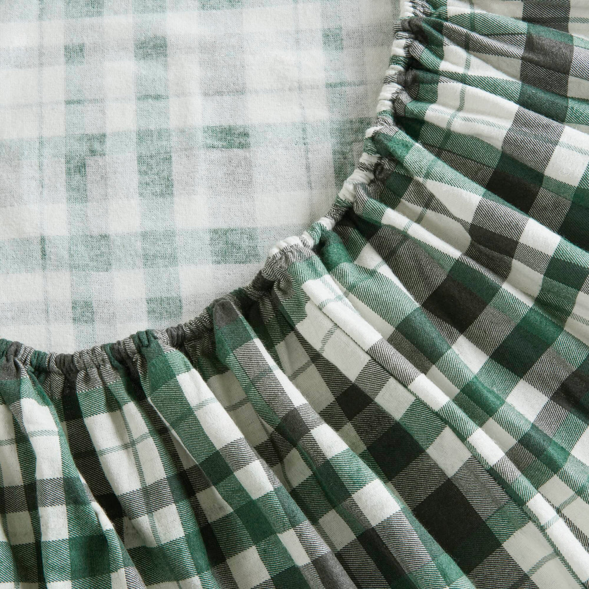 4 Pieces Queen 100% Cotton Flannel Printed Sheet Set Finton