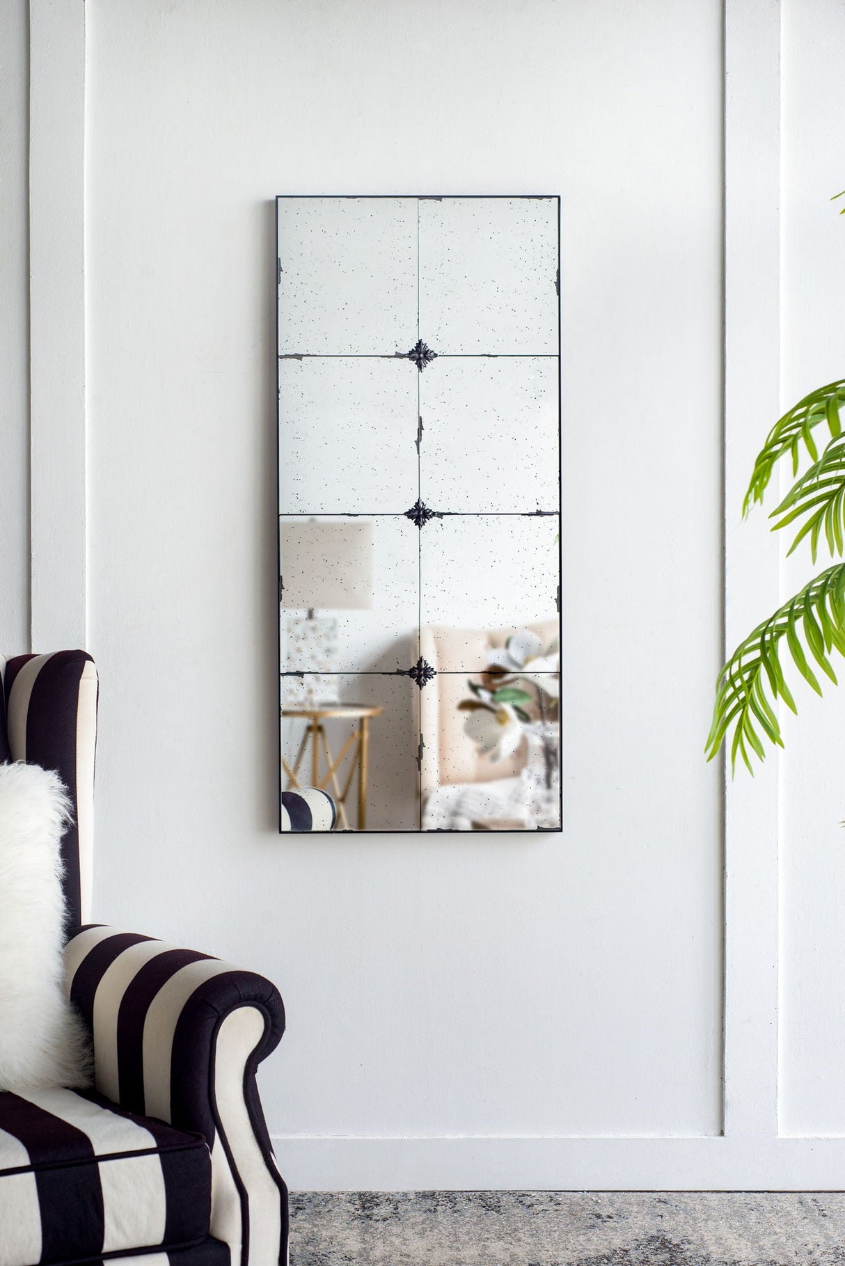 Traditional Decor Style Antique Glass Panel Mirror, Wall Mirror For Bathroom Entryway Console Lean Against Wall