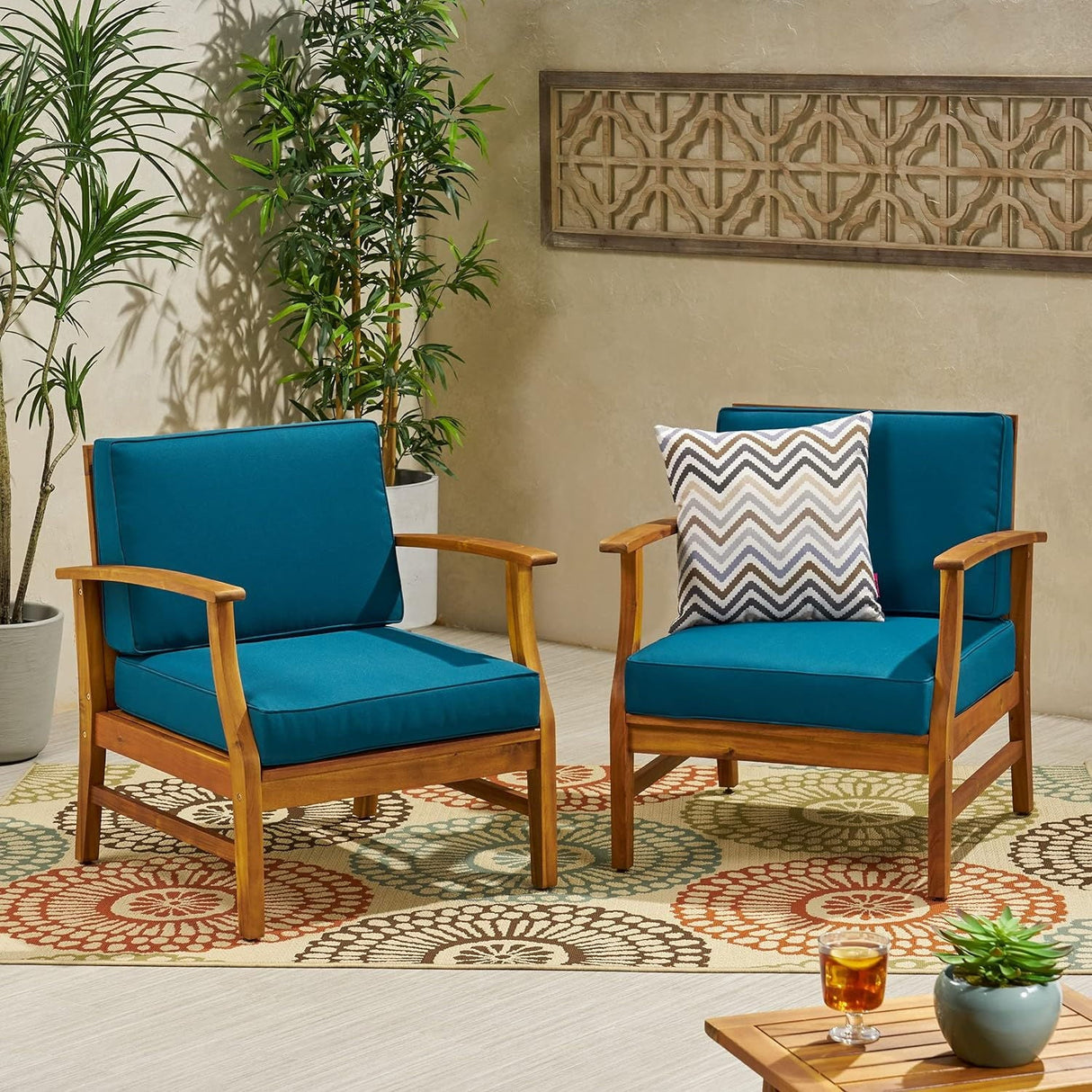 Perla - Contemporary Club Chair With Water Resistant Cushionі