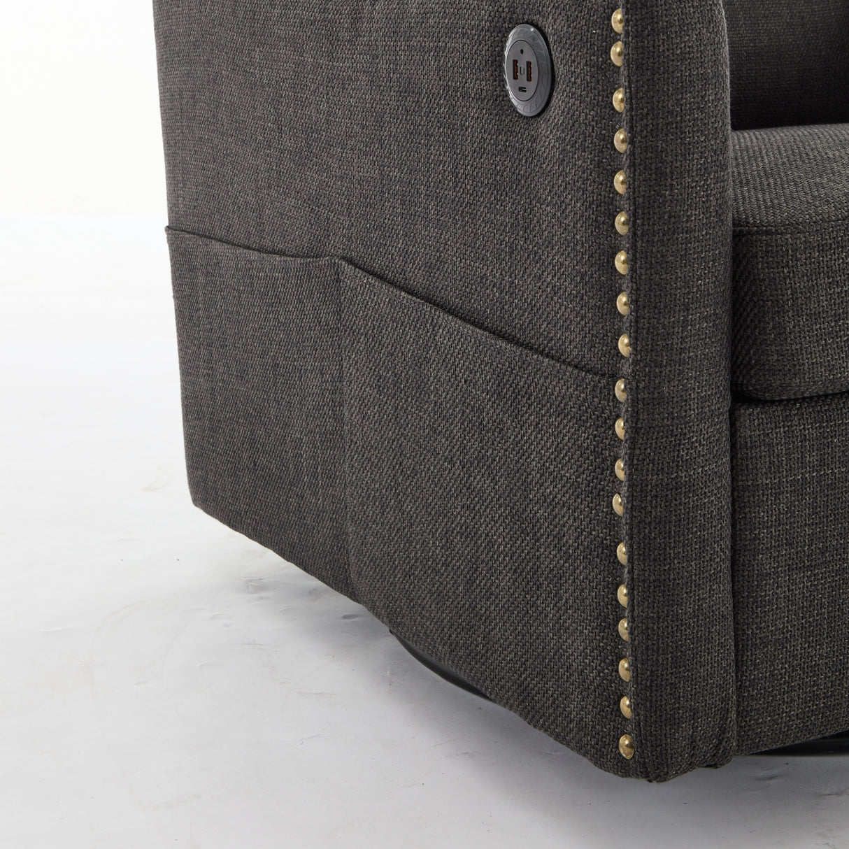 Cooper Ultimate Swivel Lounge Chair With USB Charging