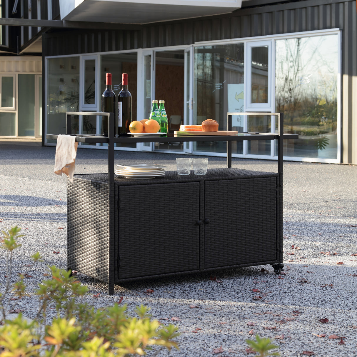 Outdoor-rattan-bar-cart-with-wheels,-glass-top-black-Outdoor-Carts-&-Islands