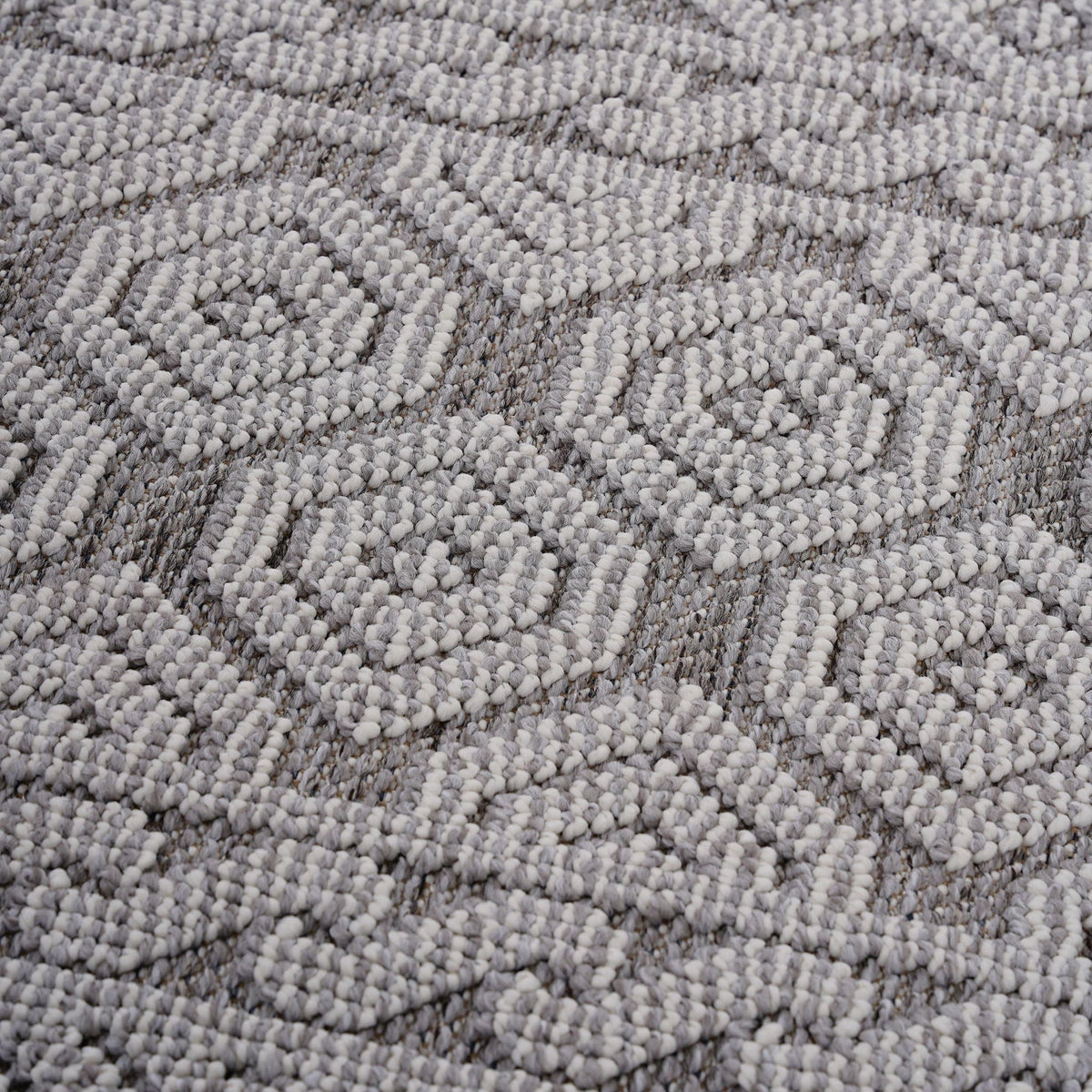 Guros - Trendy Geometric Indoor / Outdoor Rug
