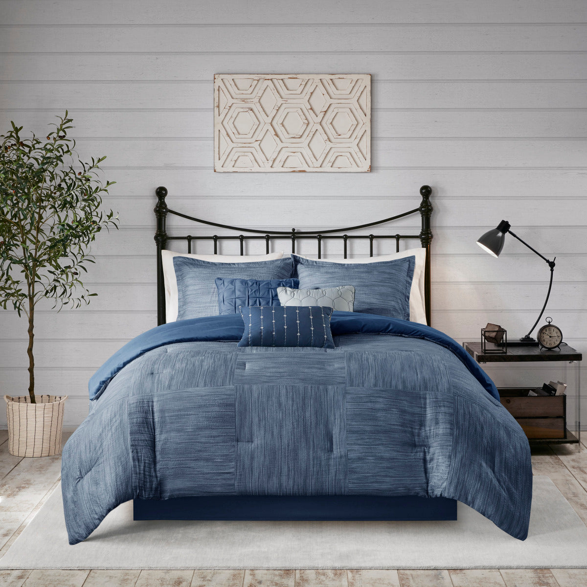 7 Piece Printed Seersucker Comforter Set Navy Queen