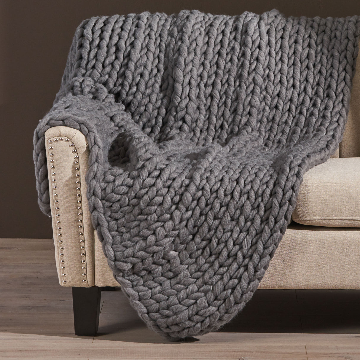 Cozy-throw-blanket-grey-Throw-Blankets