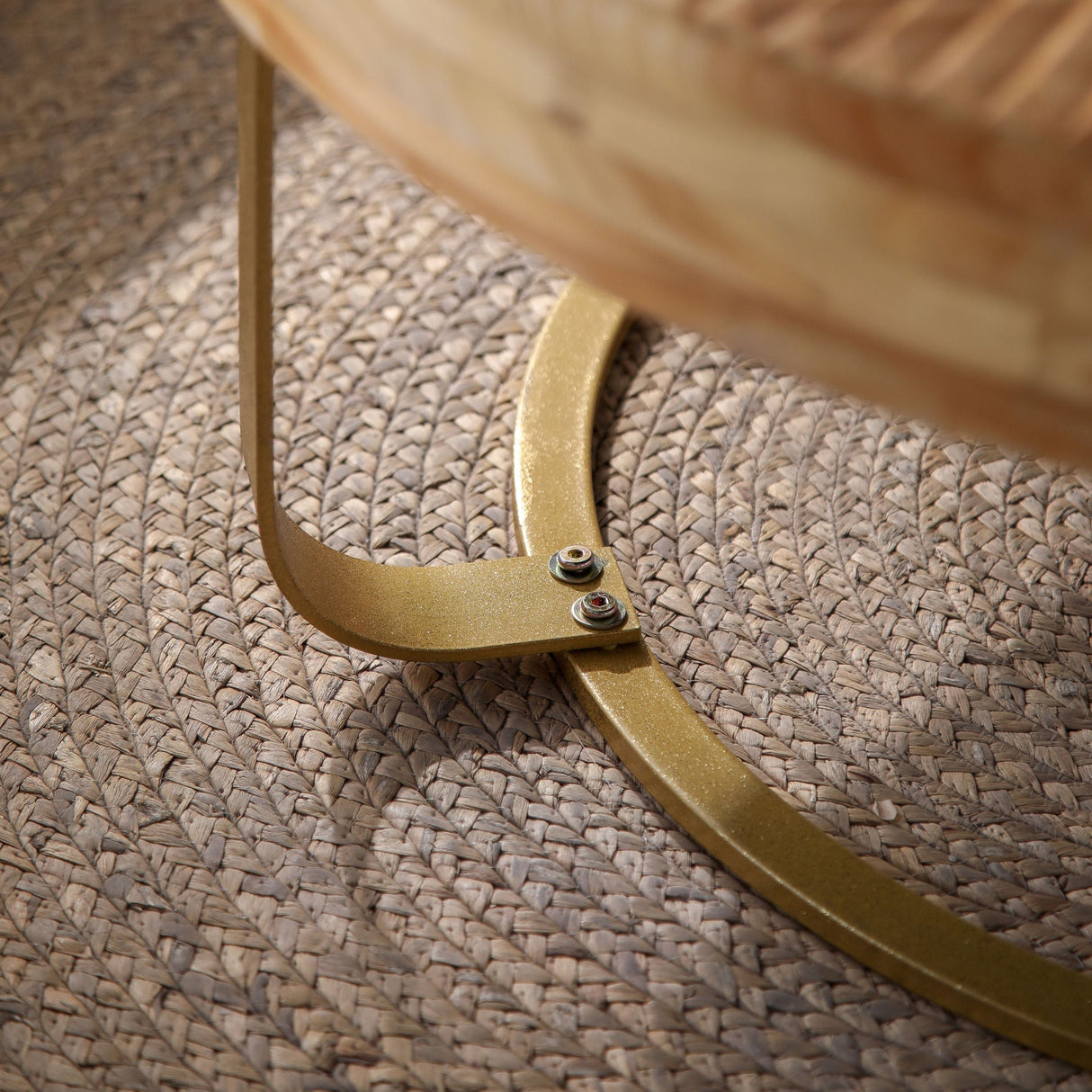 Modern Round Coffee Table with Wooden Carving Pattern and Metal Legs in Golden Natural Finish, Pine and MDF Construction