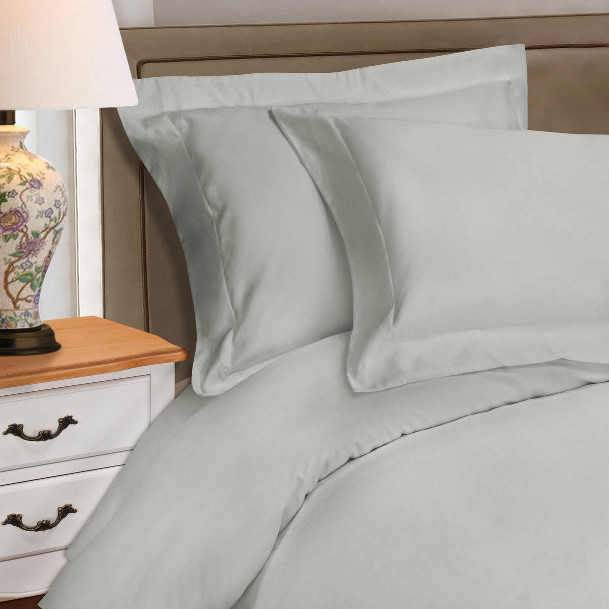 Egyptian Cotton 530 Thread Count Solid Luxury Duvet Cover Set - Egyptian Cotton Duvet Cover Set by Superior Brand