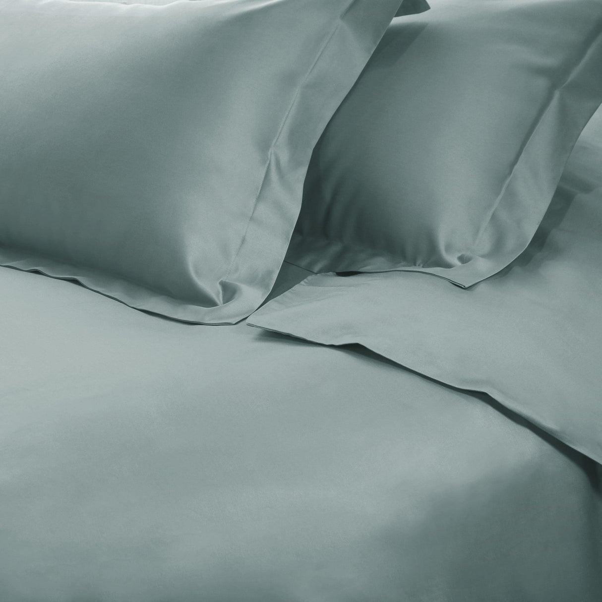 Egyptian Cotton 650 Thread Count Modern Solid Duvet Cover Set - Egyptian Cotton Duvet Cover Set by Superior