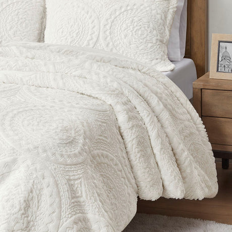 Embroidered medallion faux fur ultra plush comforter mini set - king - Tuesday Morning - Quilts & Comforters