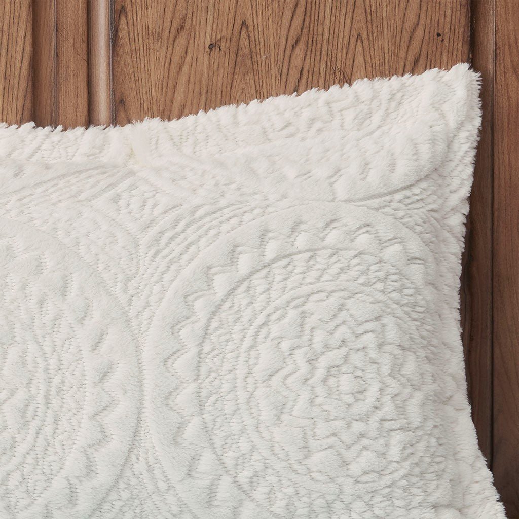 Embroidered medallion faux fur ultra plush comforter mini set - king - Tuesday Morning - Quilts & Comforters
