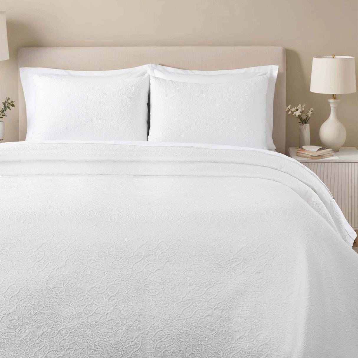 Enzy Medium Weight Floral Matelasse 3 Piece Bedspread Pillow Sham Set - Bedspread by Superior Brand