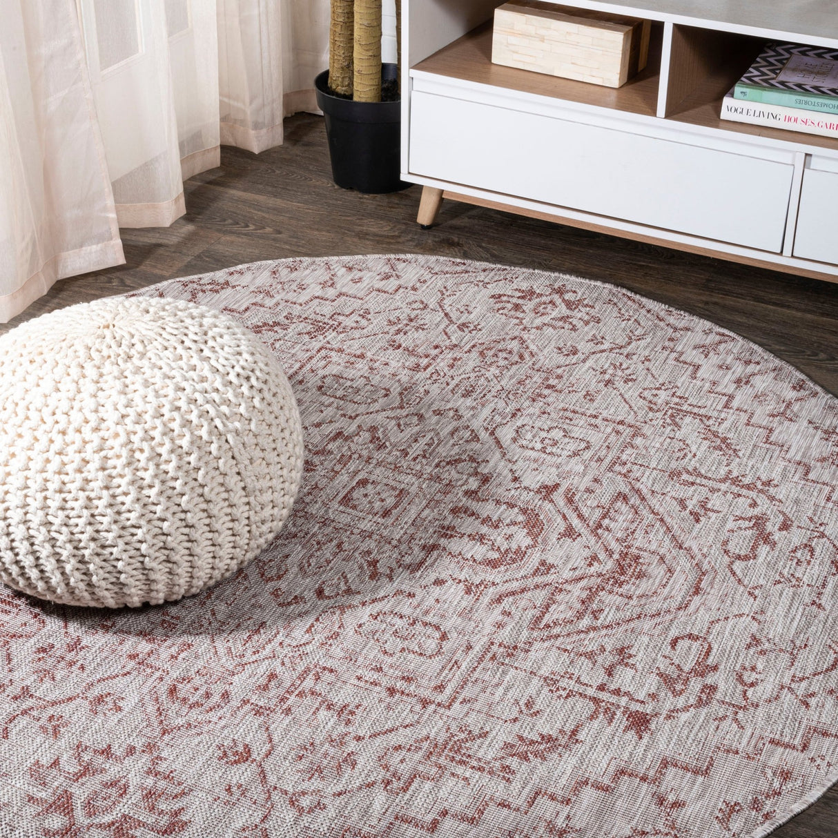 Estrella Bohemian Medallion Textured Weave Indoor/Outdoor Round Area Rug - Tuesday Morning - Area Rugs