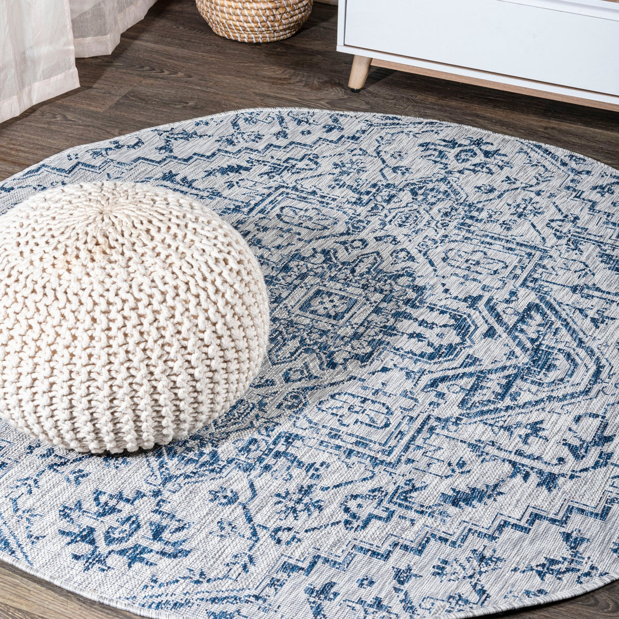 Estrella-Bohemian-Medallion-Textured-Weave-Indoor/Outdoor-Round-Area-Rug-Area-Rugs