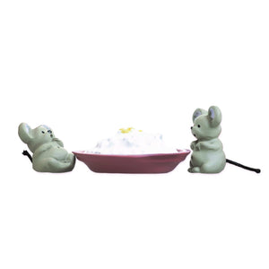 Grist And Hannibal Christmas Mice