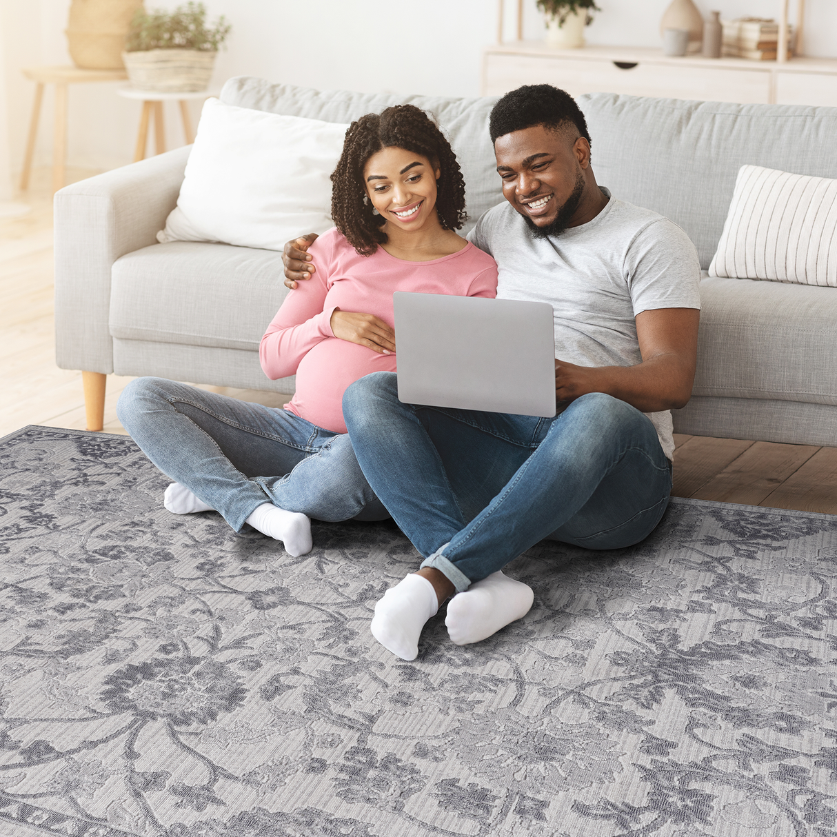 NAAR MARFI Collection Oriental Non-Shedding and Stain Resistant Area Rug