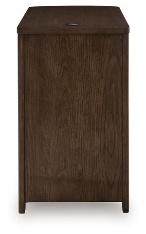 Camdill - Chair Side End Table