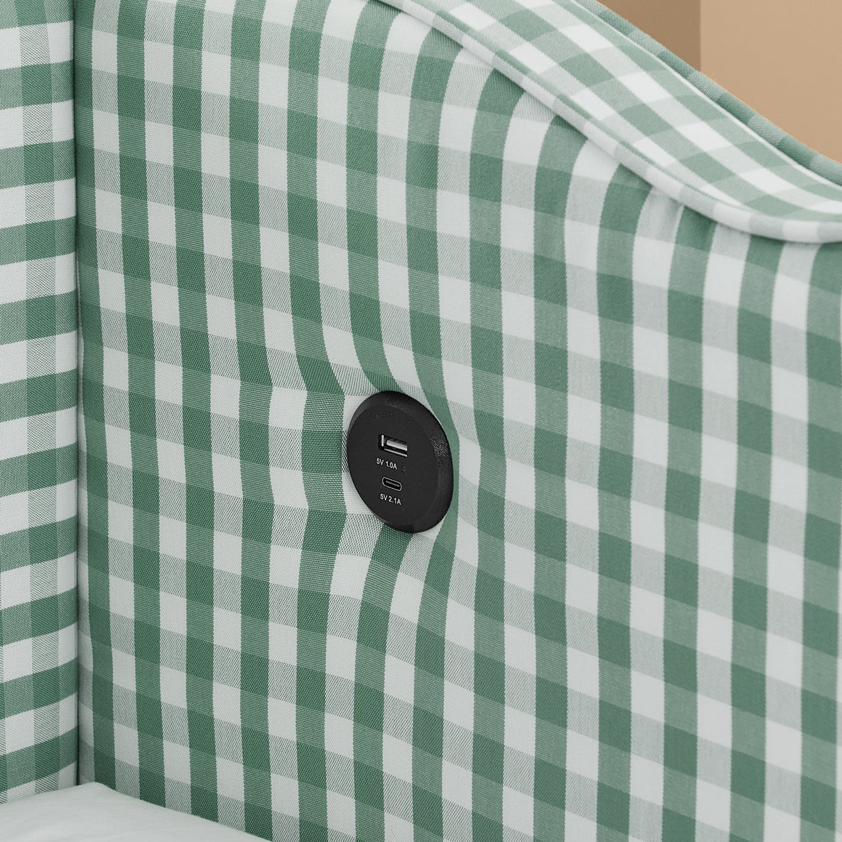 Cozy Gingham Daybed with Trundle Twin Size Sofa Bed No Box Spring Needed, with USB Port and Adorable Wave Shaped, Linen Fabric